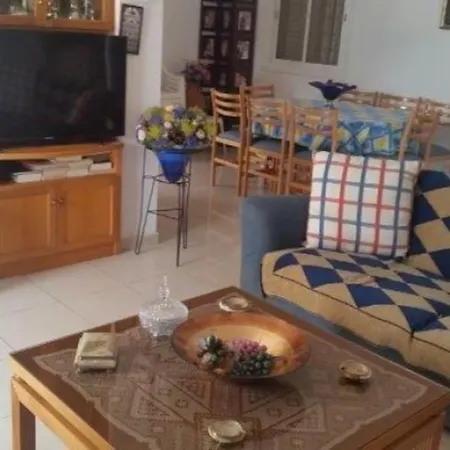 3-bedroom House Near The Holiday home Paralimni