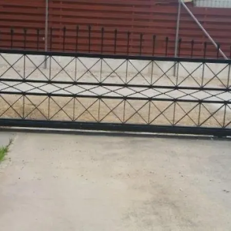 3-bedroom House Near The