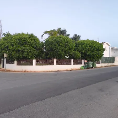 3-bedroom House Near The Casa de Férias