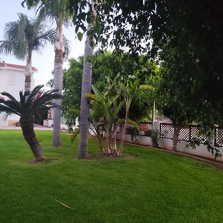 Casa de Férias 3-bedroom House Near The Paralimni