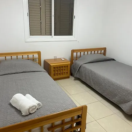 3-bedroom House Near The