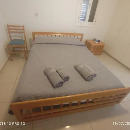 3-bedroom House Near The Tatil Evi Paralimni