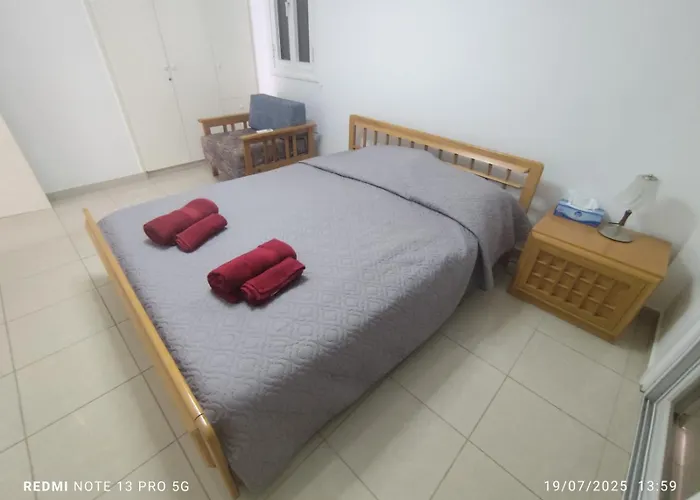 Prázdninový dům 3-bedroom House Near The Paralimni