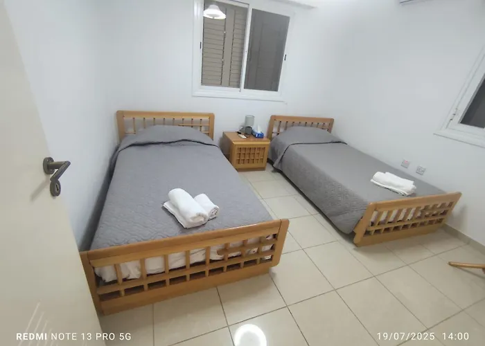 3-bedroom House Near The *