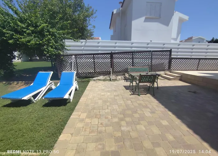 3-bedroom House Near The *